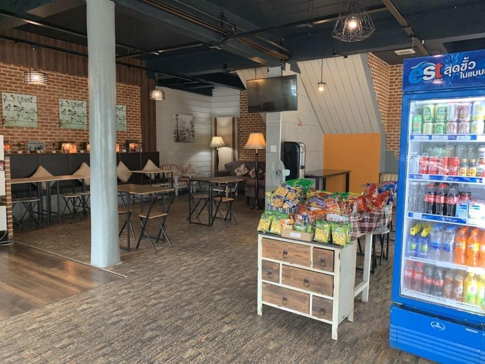 Prajaktra City Hostel Udon Thani Ngoại thất bức ảnh