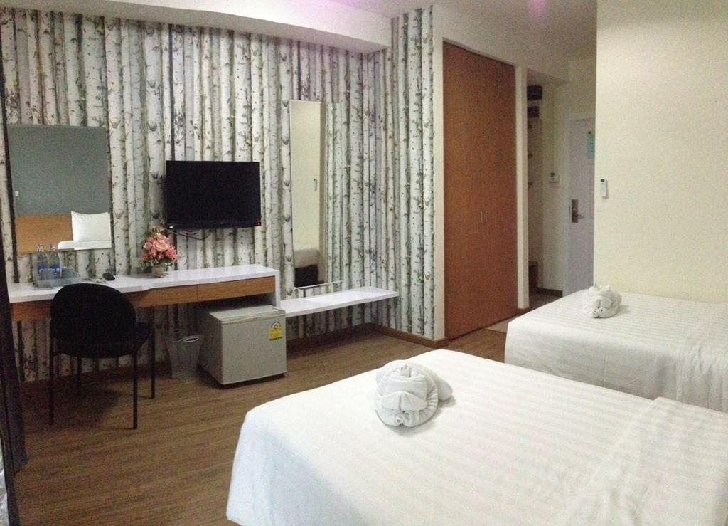 Prajaktra City Hostel Udon Thani Ngoại thất bức ảnh