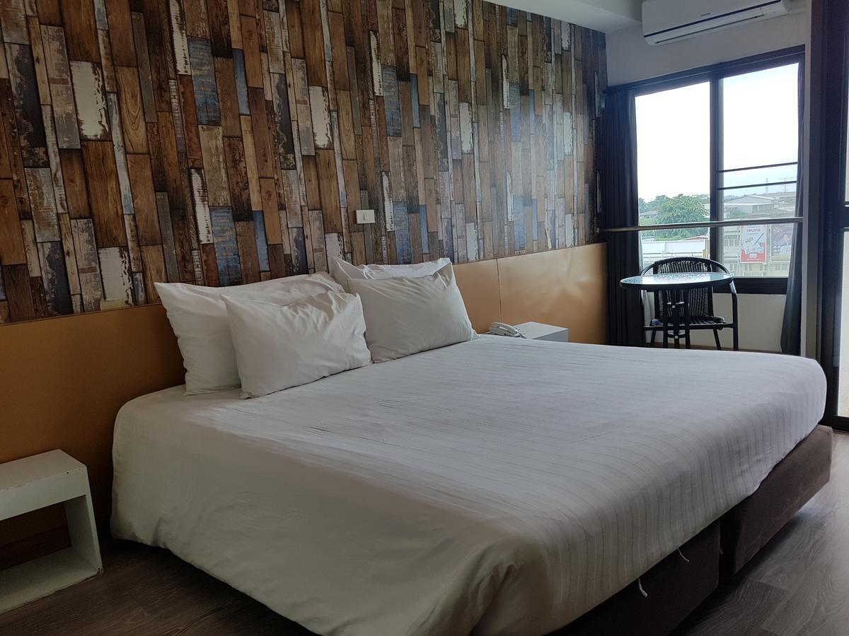 Prajaktra City Hostel Udon Thani Ngoại thất bức ảnh