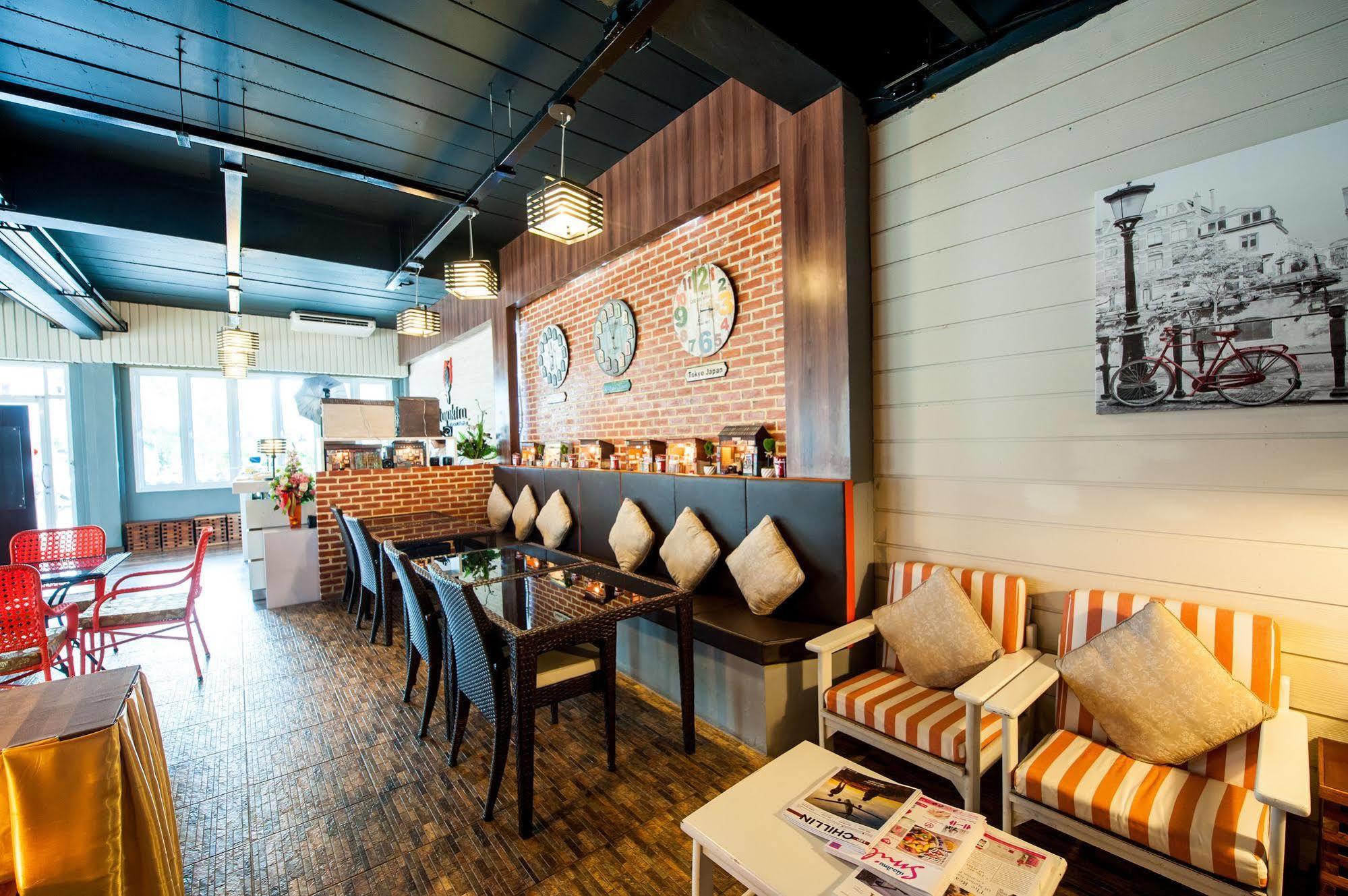 Prajaktra City Hostel Udon Thani Ngoại thất bức ảnh